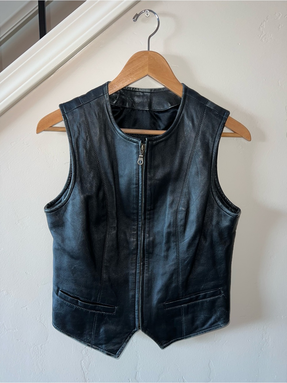 Wilson Black Leather Zip-Front Women's Vest